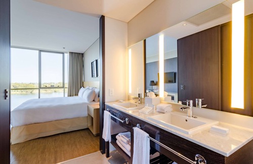 Montevideo Hotel | Hampton by Hilton Montevideo Carrasco