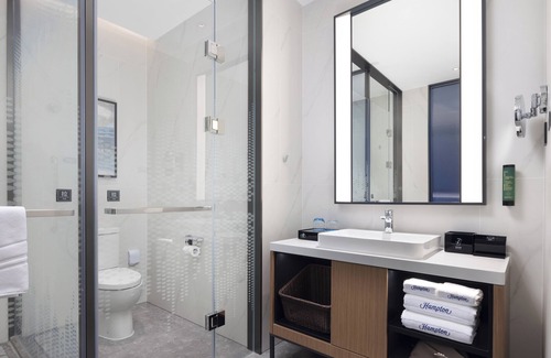 Liaobu Hotel | Hampton by Hilton Dongguan Liaobu Songshan Lake Avenue