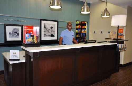 Hutto Hotel | Hampton Inn and Suites Hutto