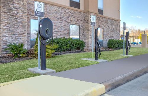 Clute Hotel | Hampton Inn and Suites Lake Jackson-Clute