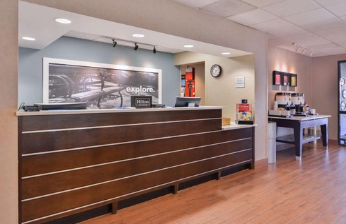 Decatur Hotel | Hampton Inn by Hilton Decatur