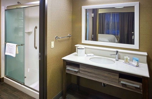 Timmins Hotel | Hampton Inn by Hilton Timmins