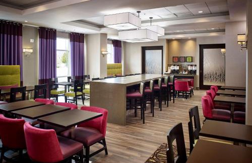 Timmins Hotel | Hampton Inn by Hilton Timmins