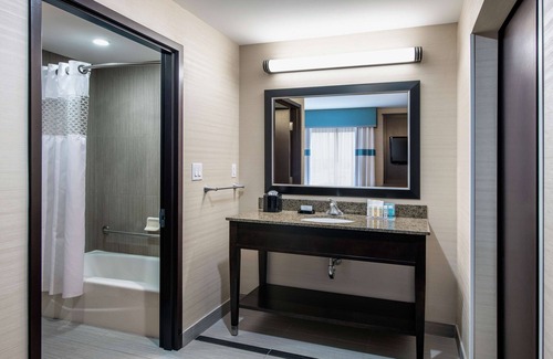 Winnipeg Hotel | Hampton Inn by Hilton Winnipeg Airport/Polo Park