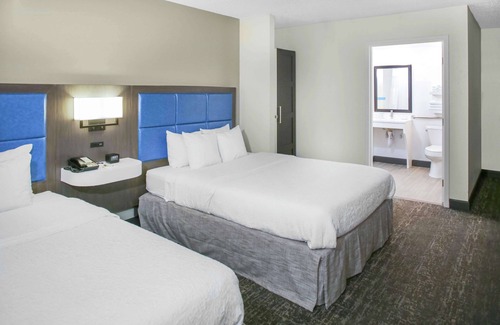 Elgin Hotel | Hampton Inn Chicago Elgin I 90