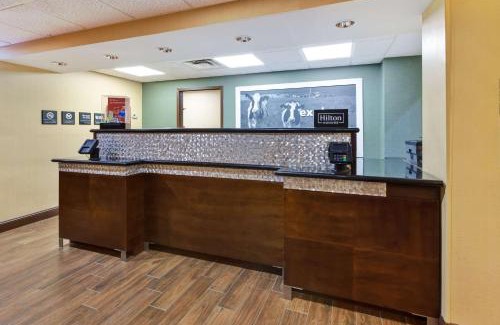 Mount Saint Joseph Hotel | Hampton Inn Cincinnati Airport-North