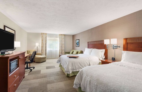 Burlington Hotel | Hampton Inn Colchester