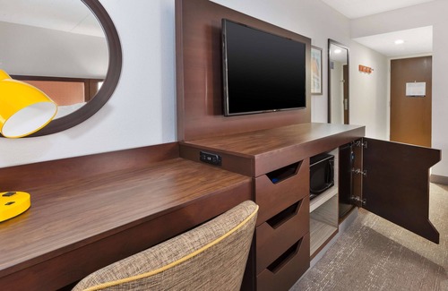 Sunbury Hotel | Hampton Inn Columbus/Delaware I-71 North