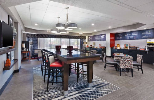 Sunbury Hotel | Hampton Inn Columbus/Delaware I-71 North