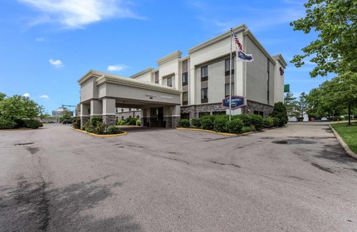Columbus Hotel | Hampton Inn Columbus I-70E/Hamilton Road
