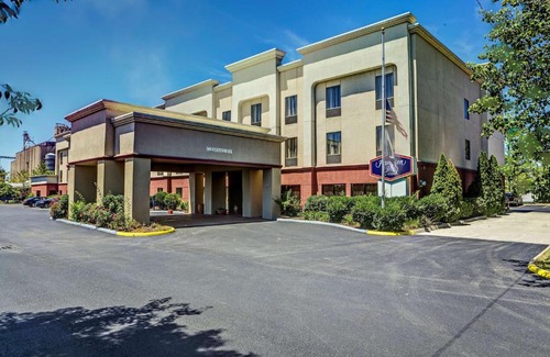 Columbus Hotel | Hampton Inn Columbus I-70E/Hamilton Road