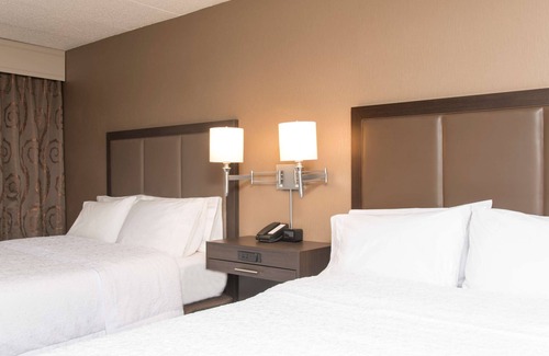 Edinburgh Hotel | Hampton Inn Columbus/Taylorsville/Edinburgh