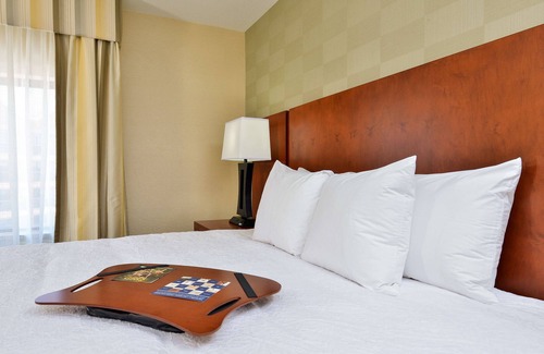 Auburn Hills Hotel | Hampton Inn Detroit/Auburn Hills South