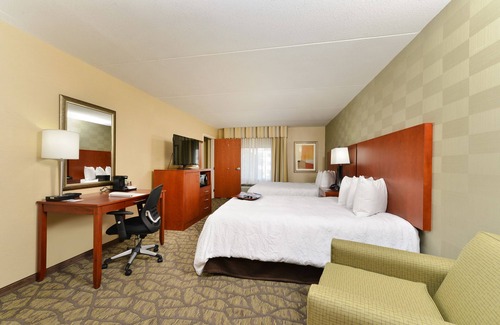 Auburn Hills Hotel | Hampton Inn Detroit/Auburn Hills South