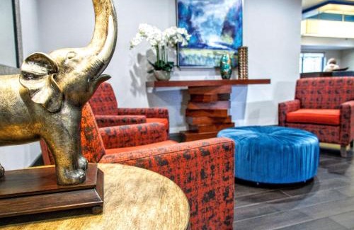 Edmond Hotel | Hampton Inn Edmond