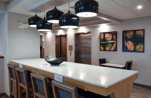 Frankfort Hotel | Hampton Inn Frankfort