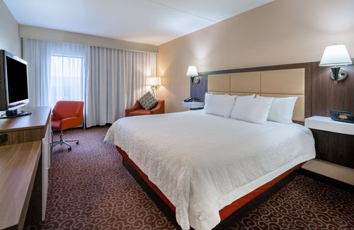 Eckhart Mines Hotel | Hampton Inn Frostburg