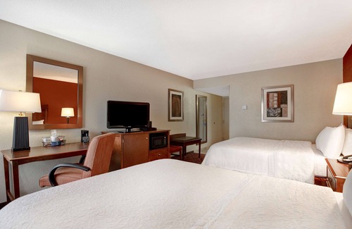 Saint Marys  Allen County Hotel | Hampton Inn Ft. Wayne-Southwest
