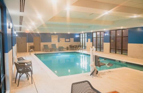 Gonzales Hotel | Hampton Inn Gonzales