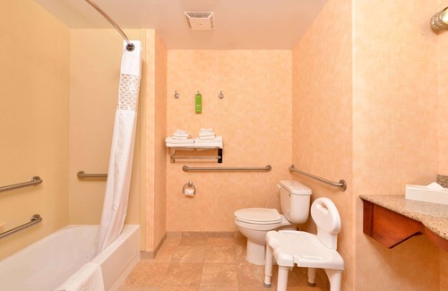 Grand Island Hotel | Hampton Inn Grand Island