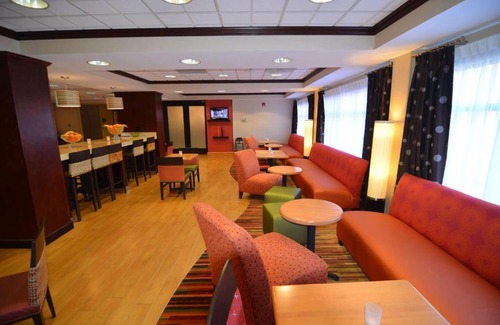 Long Hill Hotel | Hampton Inn Groton/Mystic