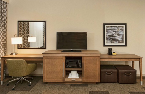Hibbing Hotel | Hampton Inn Hibbing