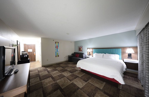 Hutchinson Hotel | Hampton Inn Hutchinson
