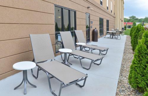 Iowa City Hotel | Hampton Inn Iowa City/University Area