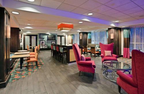 Ithaca Hotel | Hampton Inn Ithaca
