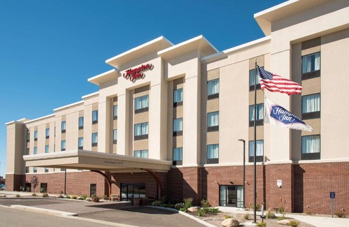 Portage Hotel | Hampton Inn Kalamazoo