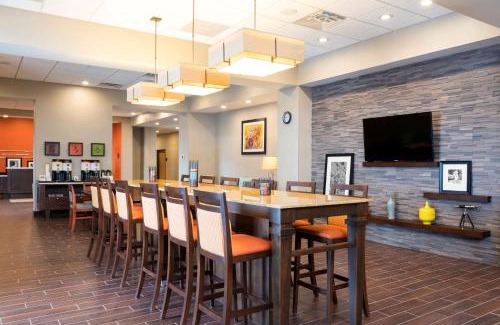 Portage Hotel | Hampton Inn Kalamazoo