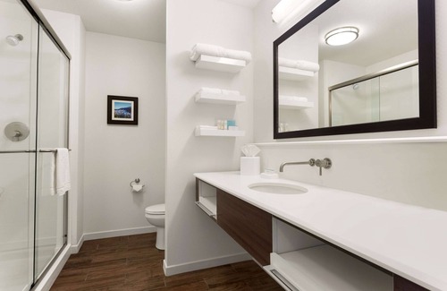 Tri-Cities Hotel | Hampton Inn Kennewick at Southridge