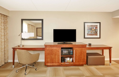 Lafayette Hotel | Hampton Inn Lafayette