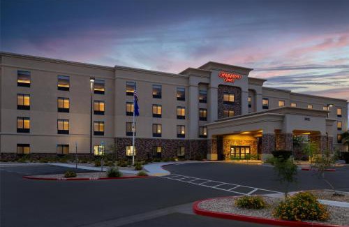 North Las Vegas Hotel | Hampton Inn Las Vegas/North Speedway
