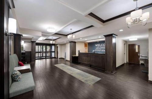 Marshall Hotel | Hampton Inn Marshall