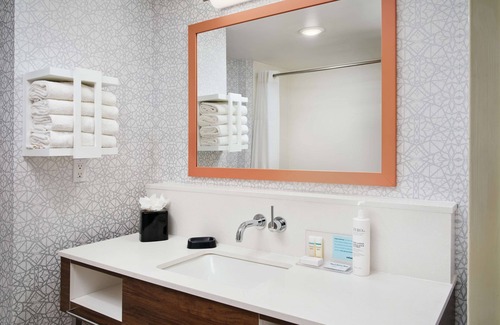 Tropic Hotel | Hampton Inn Melbourne-Viera