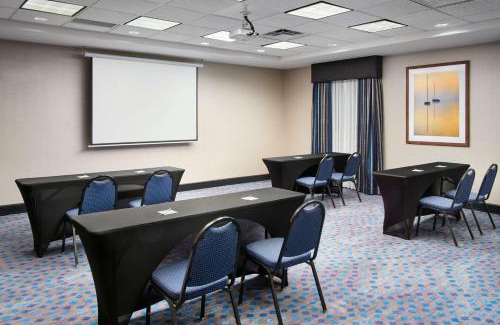 Tropic Hotel | Hampton Inn Melbourne-Viera