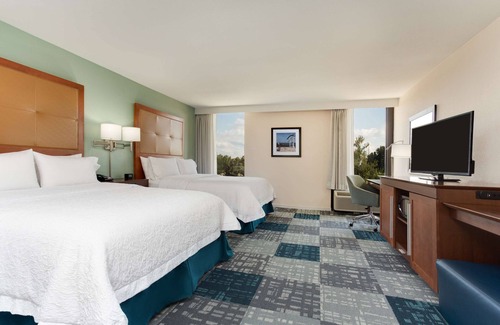 Norcross Hotel | Hampton Inn Norcross