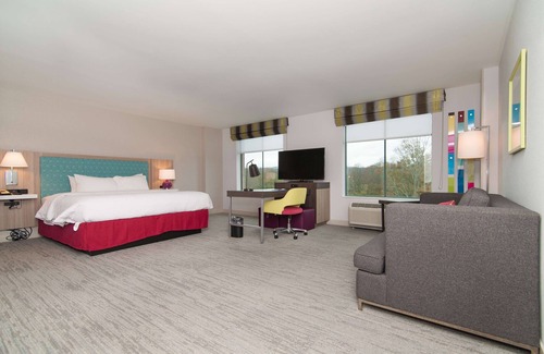 Westside Norwich Hotel | Hampton Inn Norwich