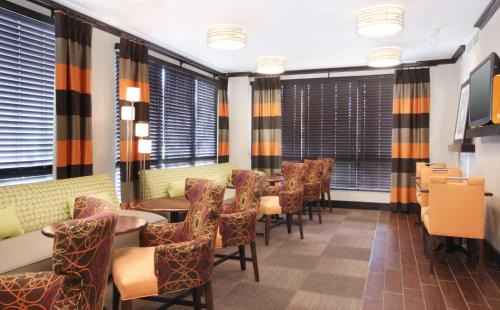 Overland Park Hotel | Hampton Inn Overland Park