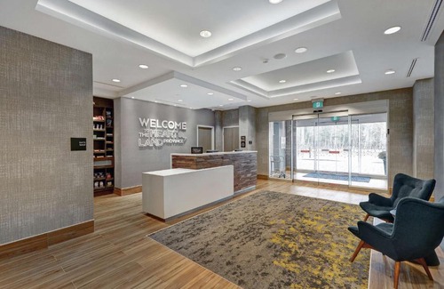 Peterborough Hotel | Hampton Inn Peterborough
