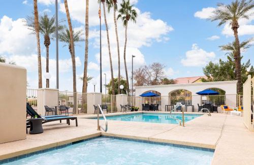 Chandler Hotel | Hampton Inn Phoenix-Chandler