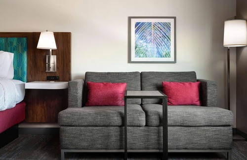 Pinellas Park Hotel | Hampton Inn Pinellas Park St. Petersburg, FL