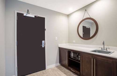 Rochester Hotel | Hampton Inn Rochester Penfield