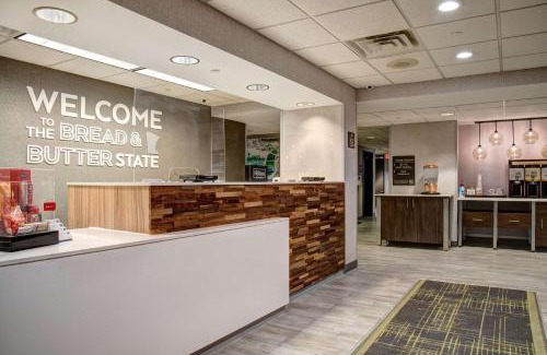 Rochester Hotel | Hampton Inn Rochester