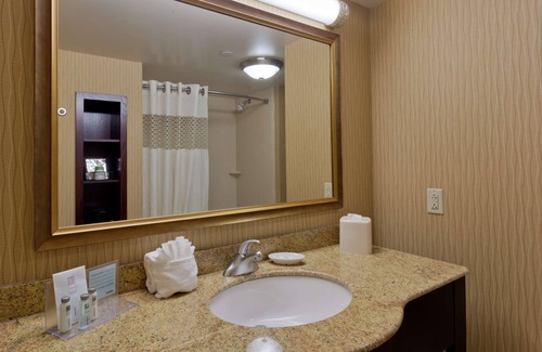 Webster Crossing Hotel | Hampton Inn Rochester Webster