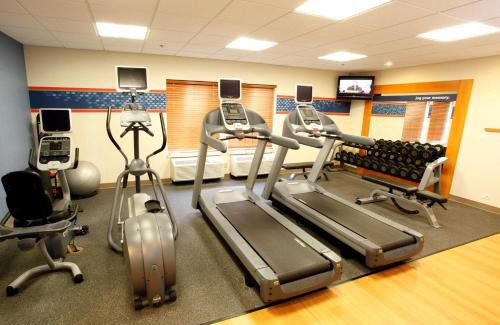 Rockford Hotel | Hampton Inn Rockford