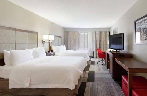 Salem Hotel | Hampton Inn Salem, VA