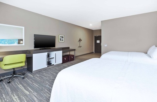 Sedalia Hotel | Hampton Inn Sedalia