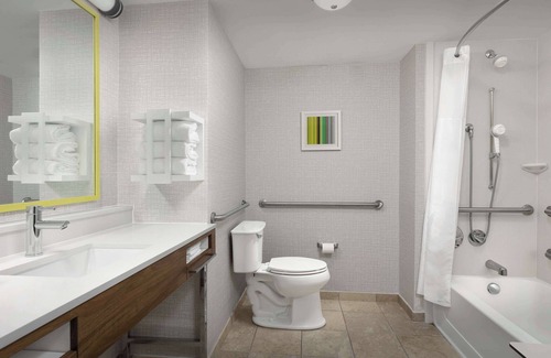 Altamonte Springs Hotel | Hampton Inn & Suites Orlando-North/Altamonte Springs